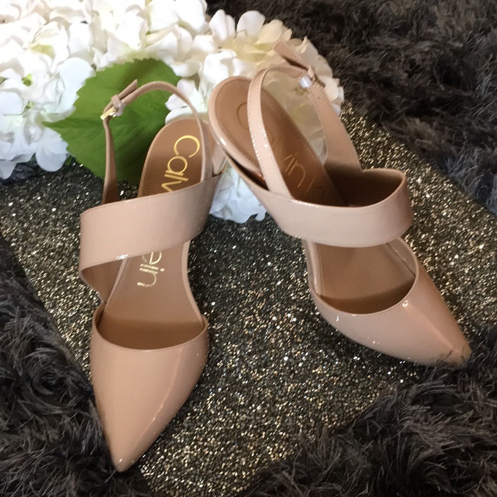 Calvin Klein Nude Patten Leather Heel - Picture 2 of 8